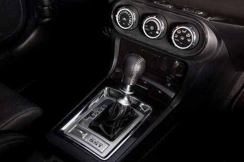 2013 Mitsubishi Lancer Evolution MR Sedan Shifter