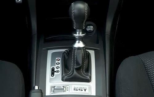 2010 Mitsubishi Lancer Sportback Ralliart Center Console