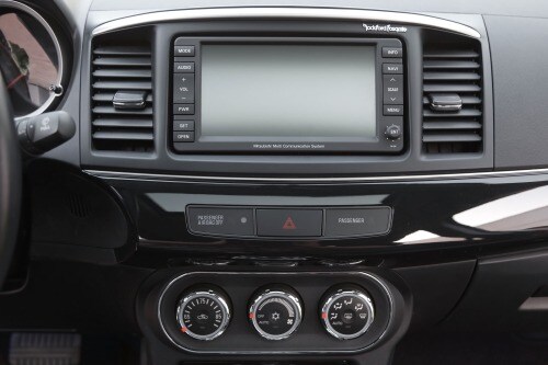 2013 Mitsubishi Lancer GT Sedan Center Console
