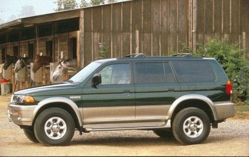 1999 Mitsubishi Montero Sport 4 Dr Limited 4WD Wagon