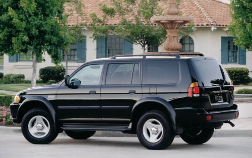 2001 Mitsubishi Montero Sport LS 2WD 4dr SUV 