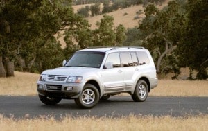 2002 Mitsubishi Montero