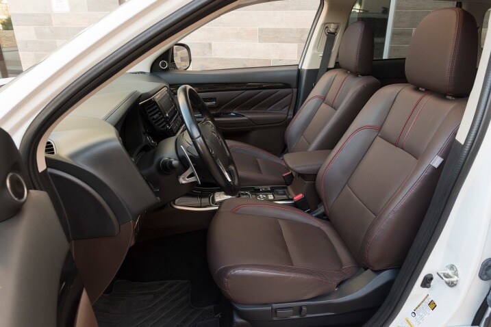 5 7 Seater Suv 2019 Mitsubishi Outlander Mitsubishi Australia