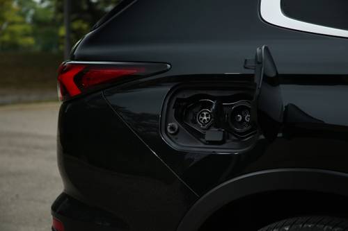 2023 Mitsubishi Outlander PHEV 40th Anniversary 4dr SUV Exterior Detail