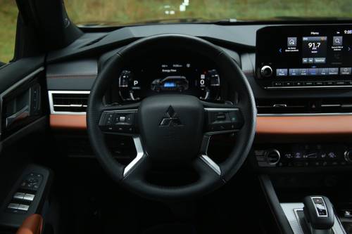 2023 Mitsubishi Outlander PHEV 40th Anniversary 4dr SUV Steering Wheel Detail