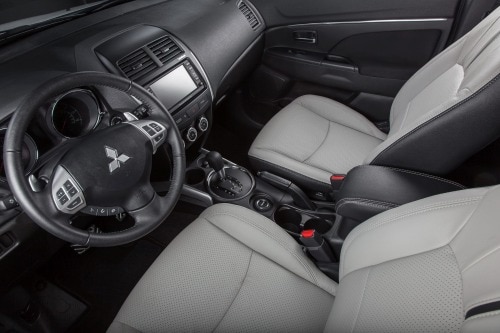 2013 Mitsubishi Outlander Sport LE 4dr SUV Interior