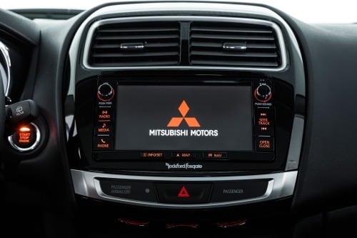 2016 Mitsubishi Outlander Sport 2.4 GT 4dr SUV Center Console