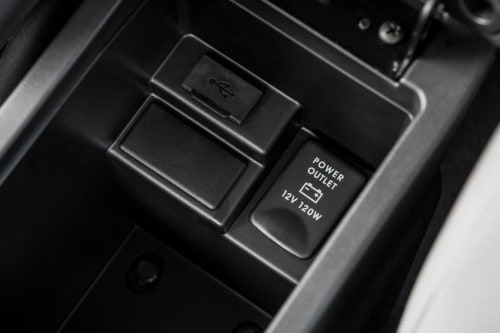 2016 Mitsubishi Outlander Sport 2.4 SE 4dr SUV Interior Detail