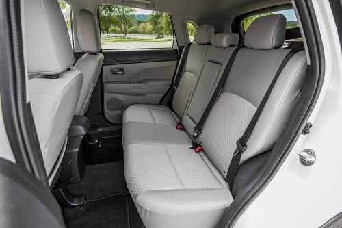 2017 Mitsubishi Outlander Sport 2.4 SE 4dr SUV Rear Seats