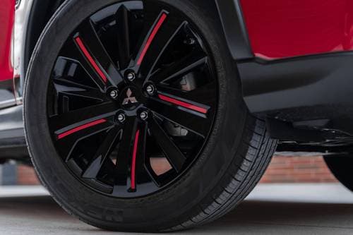 Mitsubishi Outlander Sport 2.0 BE 4dr SUV Wheel