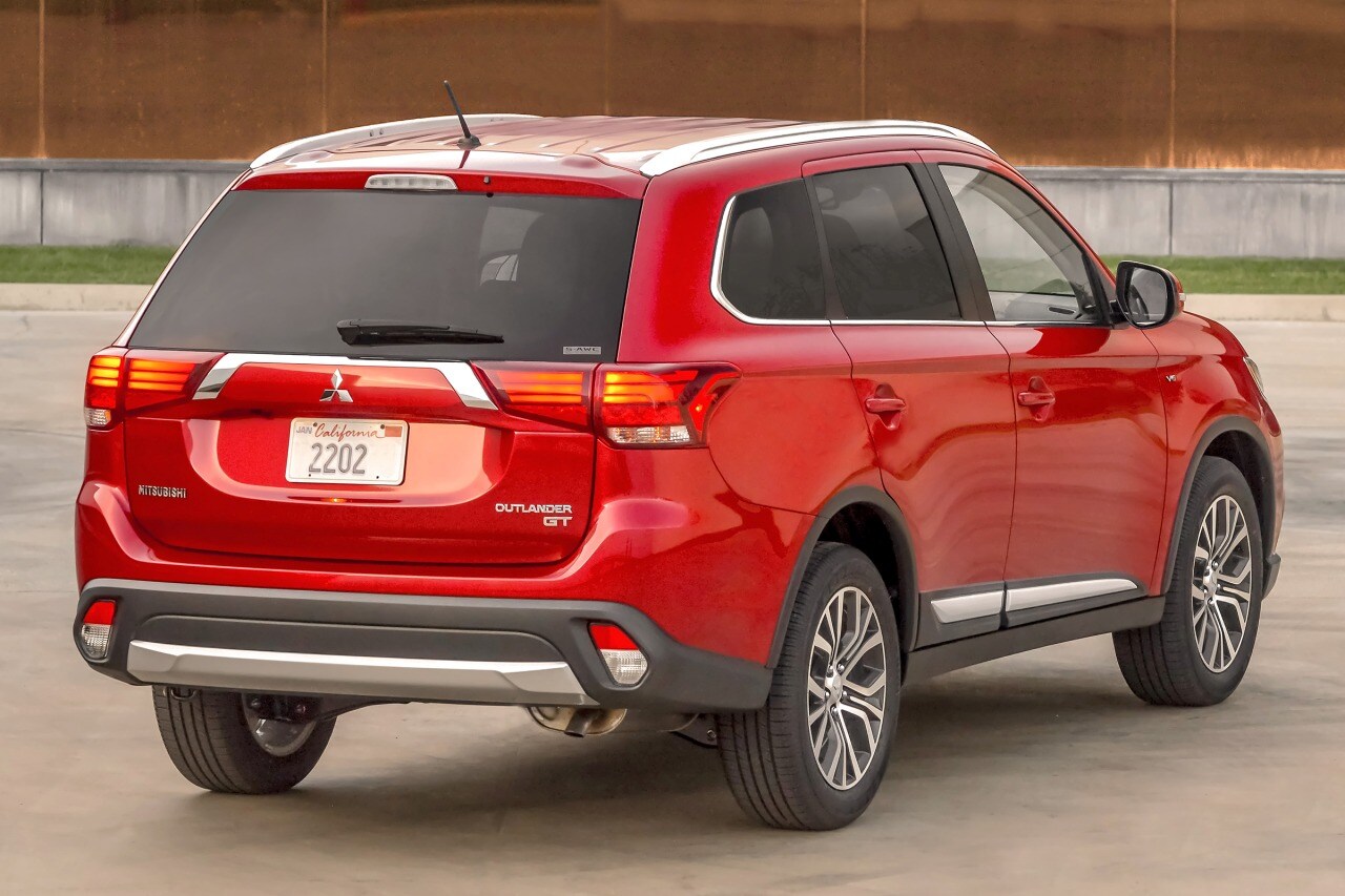Used 2016 Mitsubishi Outlander Suv Pricing For Edmunds