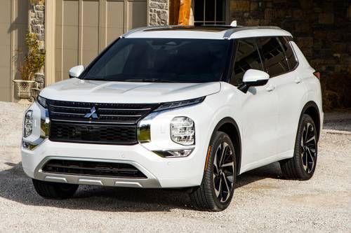 2022 Mitsubishi Outlander SEL Launch Edition 4dr SUV Exterior Shown