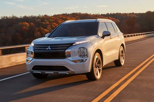 2022 Mitsubishi Outlander SEL Launch Edition 4dr SUV Exterior Shown