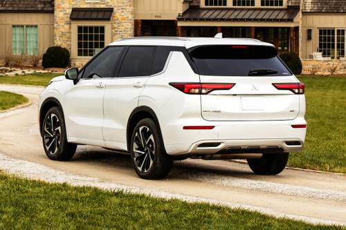 2022 Mitsubishi Outlander SEL Launch Edition 4dr SUV Exterior