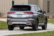 2023 Mitsubishi Outlander SE 4dr SUV Exterior