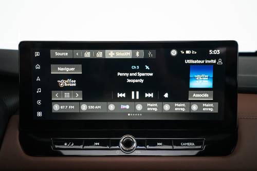 2025 Mitsubishi Outlander SEL 4dr SUV Center Console