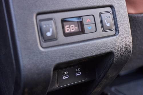 2025 Mitsubishi Outlander SEL 4dr SUV Interior Detail