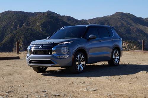 2025 Mitsubishi Outlander SEL 4dr SUV Exterior Shown