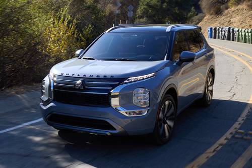 2025 Mitsubishi Outlander SEL 4dr SUV Exterior Shown