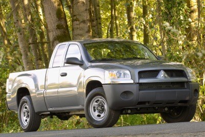 2007 Mitsubishi Raider