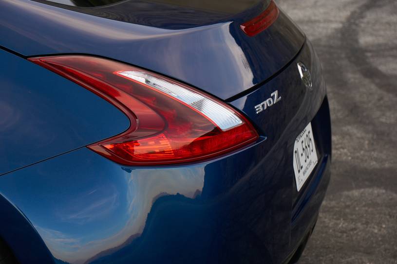 2020 Nissan 370Z Pictures - 201 Photos | Edmunds