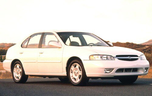 2000 Nissan Altima Sedan