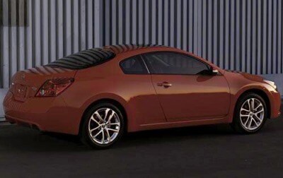 Used 2011 Nissan Altima 2 5 S Coupe Review Ratings Edmunds