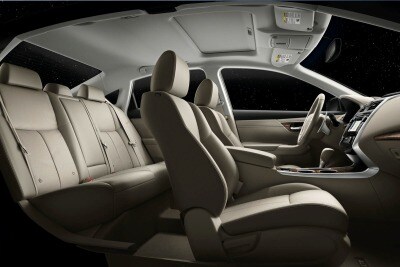 Used 2013 Nissan Altima 3 5 Sl Sedan Review Ratings Edmunds