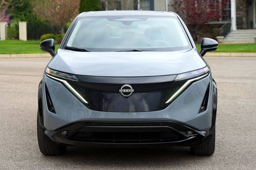 2025 Nissan ARIYA Platinum+ e-4ORCE 4dr SUV Exterior