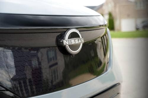 2025 Nissan ARIYA Platinum+ e-4ORCE 4dr SUV Front Badge