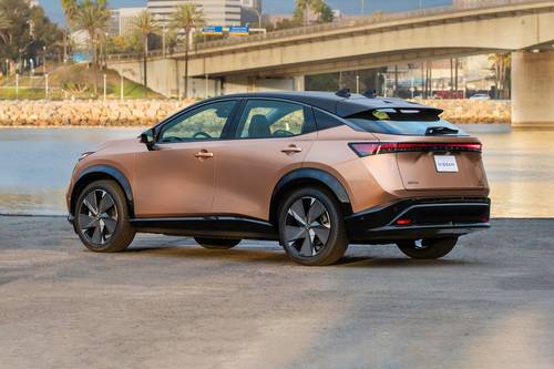 2025 Nissan ARIYA Platinum+ e-4ORCE 4dr SUV Exterior