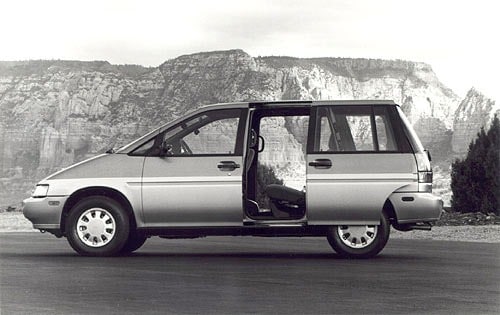 1990 Nissan Axxess Minivan