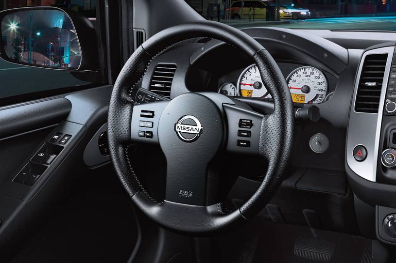 Nissan Frontier PRO-4X Extended Cab Pickup Steering Wheel Detail