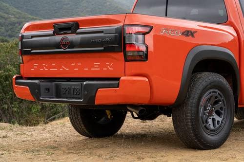 2025 Nissan Frontier PRO-4X Crew Cab Pickup Exterior Detail