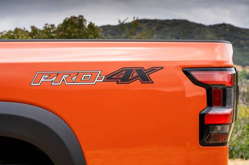 2025 Nissan Frontier PRO-4X Crew Cab Pickup Exterior Detail