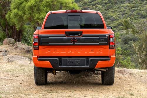 2025 Nissan Frontier PRO-4X Crew Cab Pickup Exterior