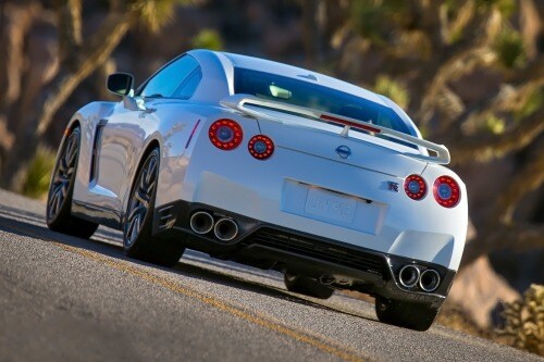 2014 Nissan GT-R Premium Coupe Exterior