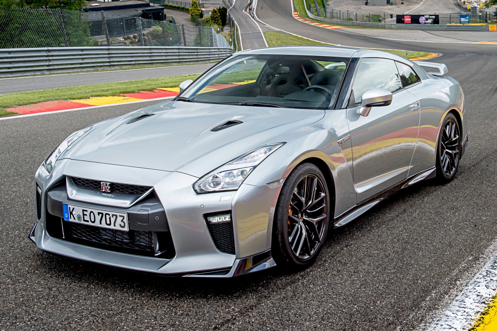 2017 日産NISMO GT-R TEST CAR sddefault.jpg