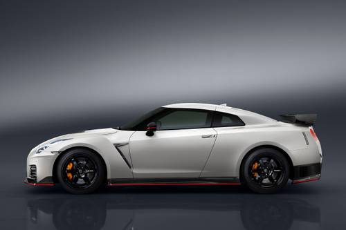 Nissan GT-R NISMO Coupe Profile