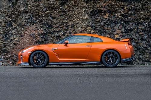 2018 Nissan GT-R Premium Coupe Profile Shown