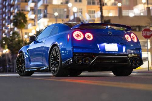 2021 Nissan GT-R Premium Coupe Exterior