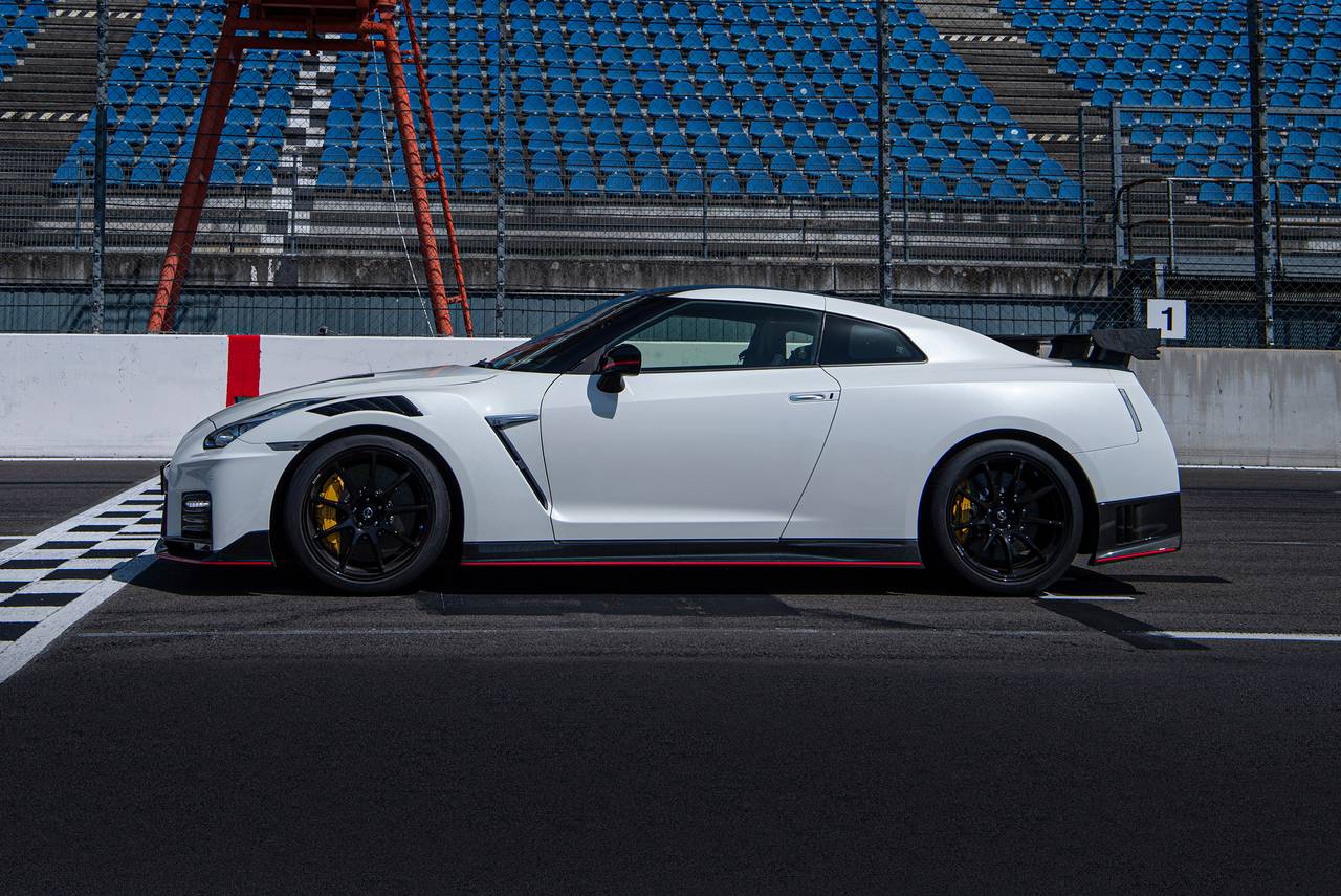 2024 Nissan GT-R First Photos Reveal NISMO Spec With Extra Carbon