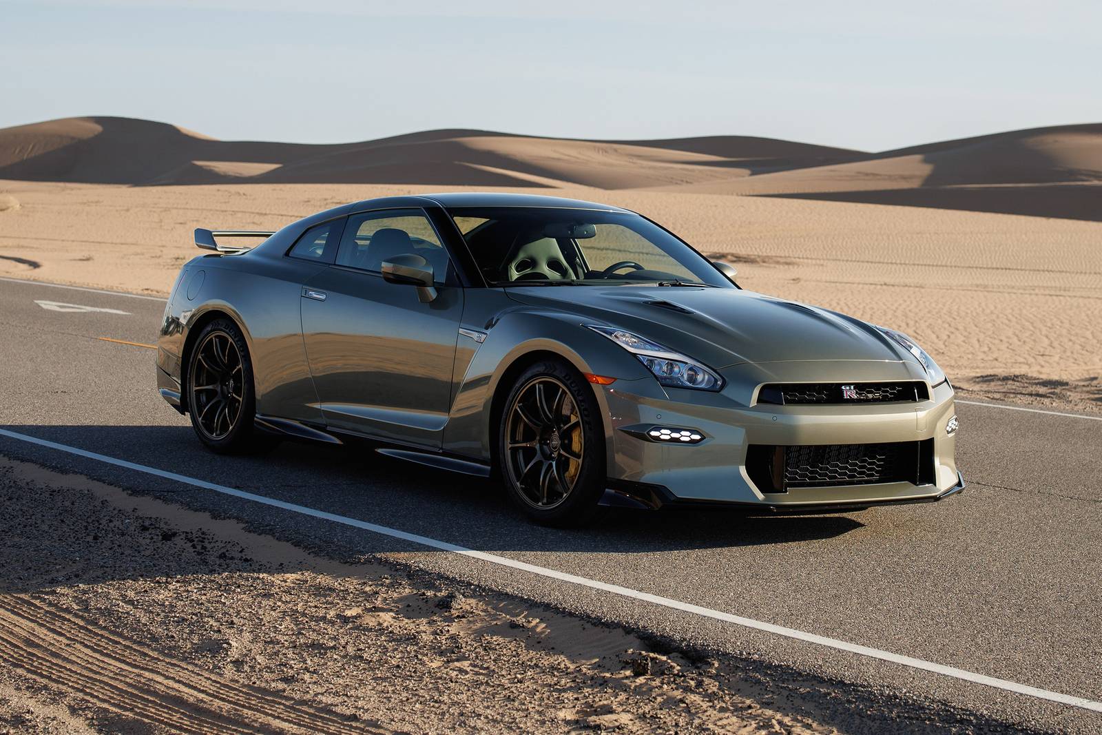 2024 Nissan GT-R Prices, Reviews, and Pictures | Edmunds