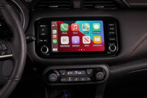 2024 Nissan Kicks SR 4dr Hatchback Center Console