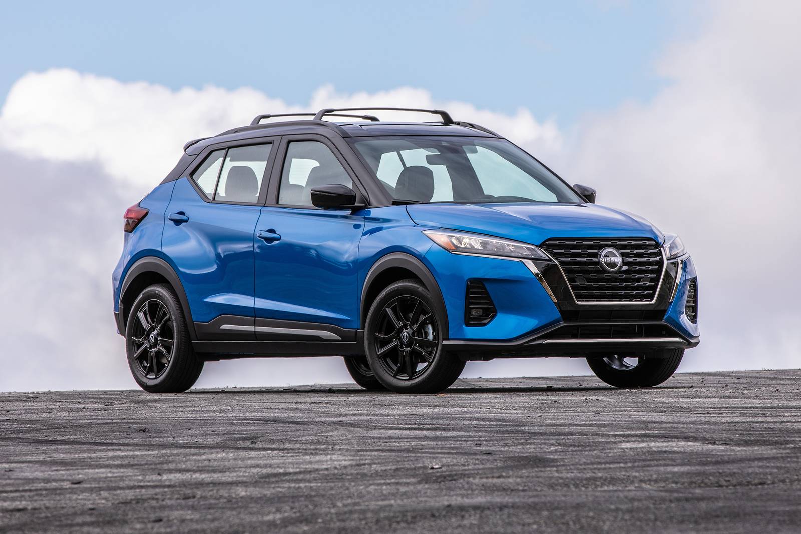 2024 Nissan Kicks Prices, Reviews, and Pictures