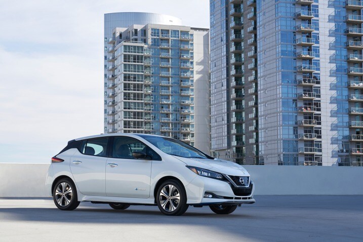 Roadnoise The Latest Greatest Car Content Edmunds 2019 Nissan Leaf Plus