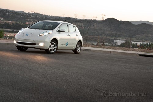 2017 Nissan Leaf Edmunds Road Test Pros
