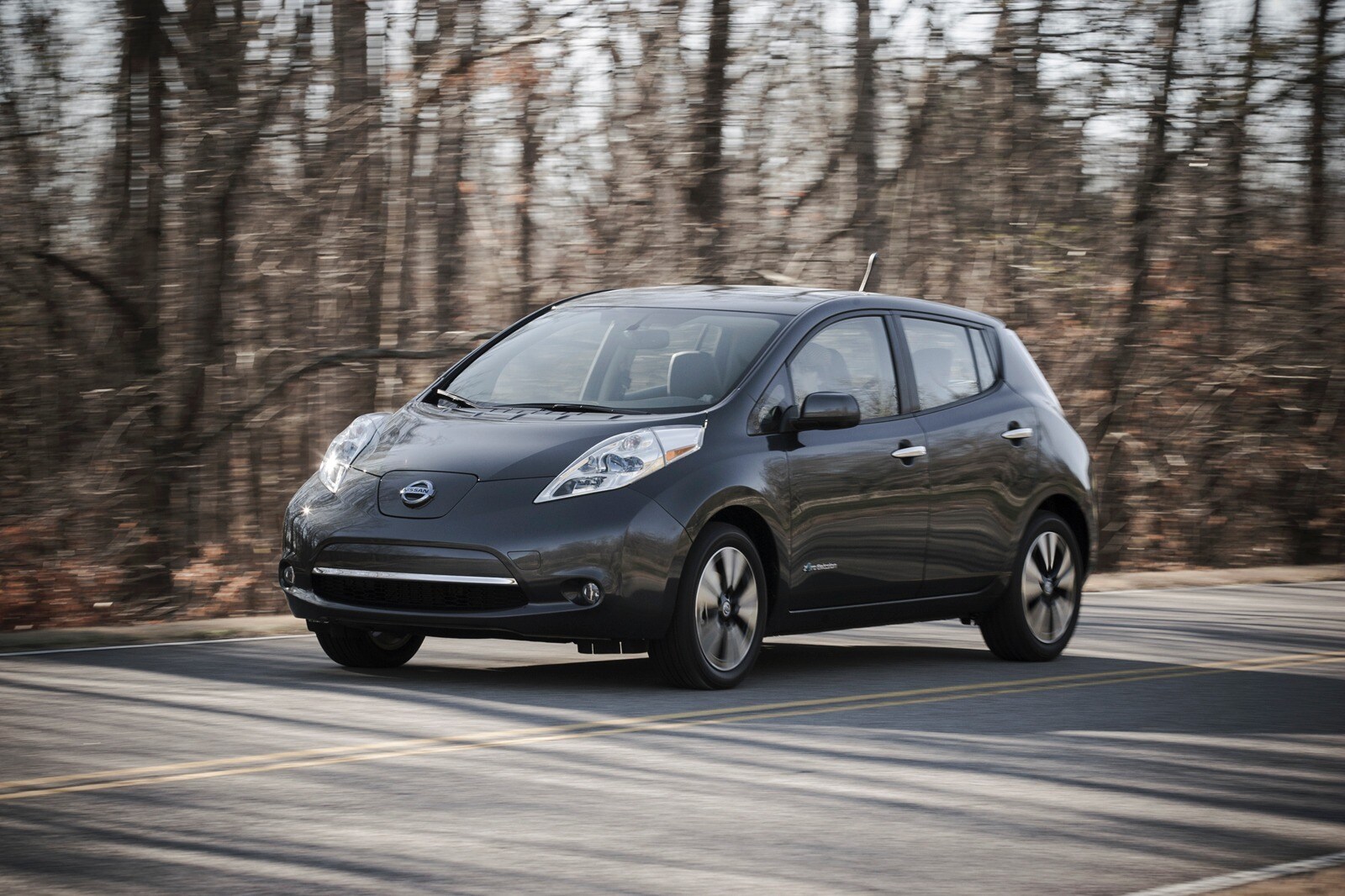 2013 Nissan Leaf Gets Fuel Economy, Range Improvement, Says EPA | Edmunds