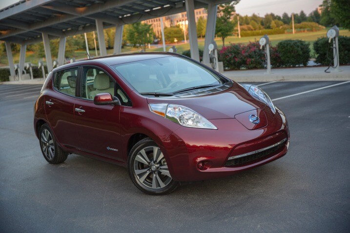 2016 Nissan Leaf Earns Four Star Safety Rating From Federal