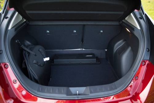 Nissan Leaf SL 4dr Hatchback Cargo Area